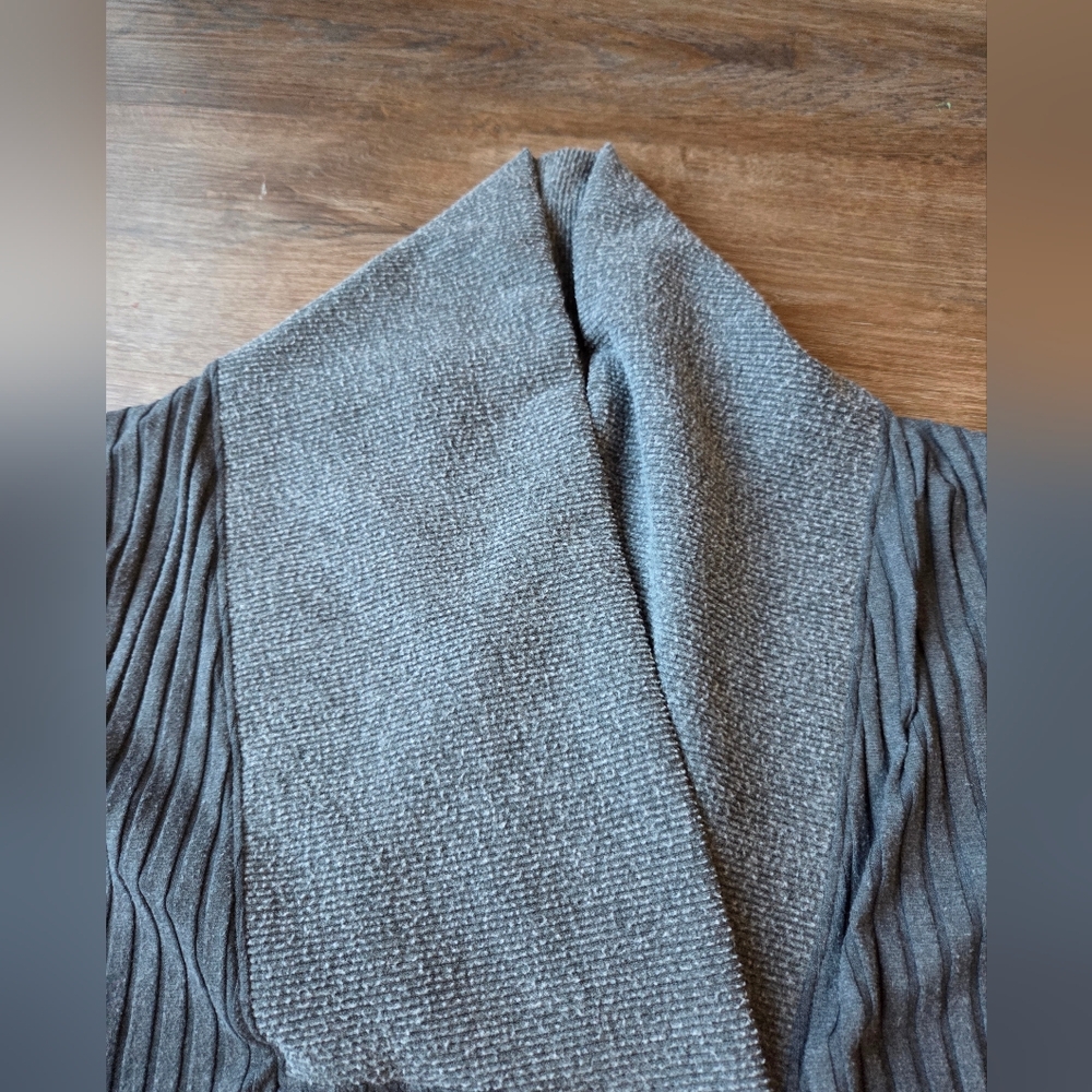 Nike Yoga Sweater Gray Luxe Ribbed Cover-Up Activewear Womens size Large - Picture 5 of 12